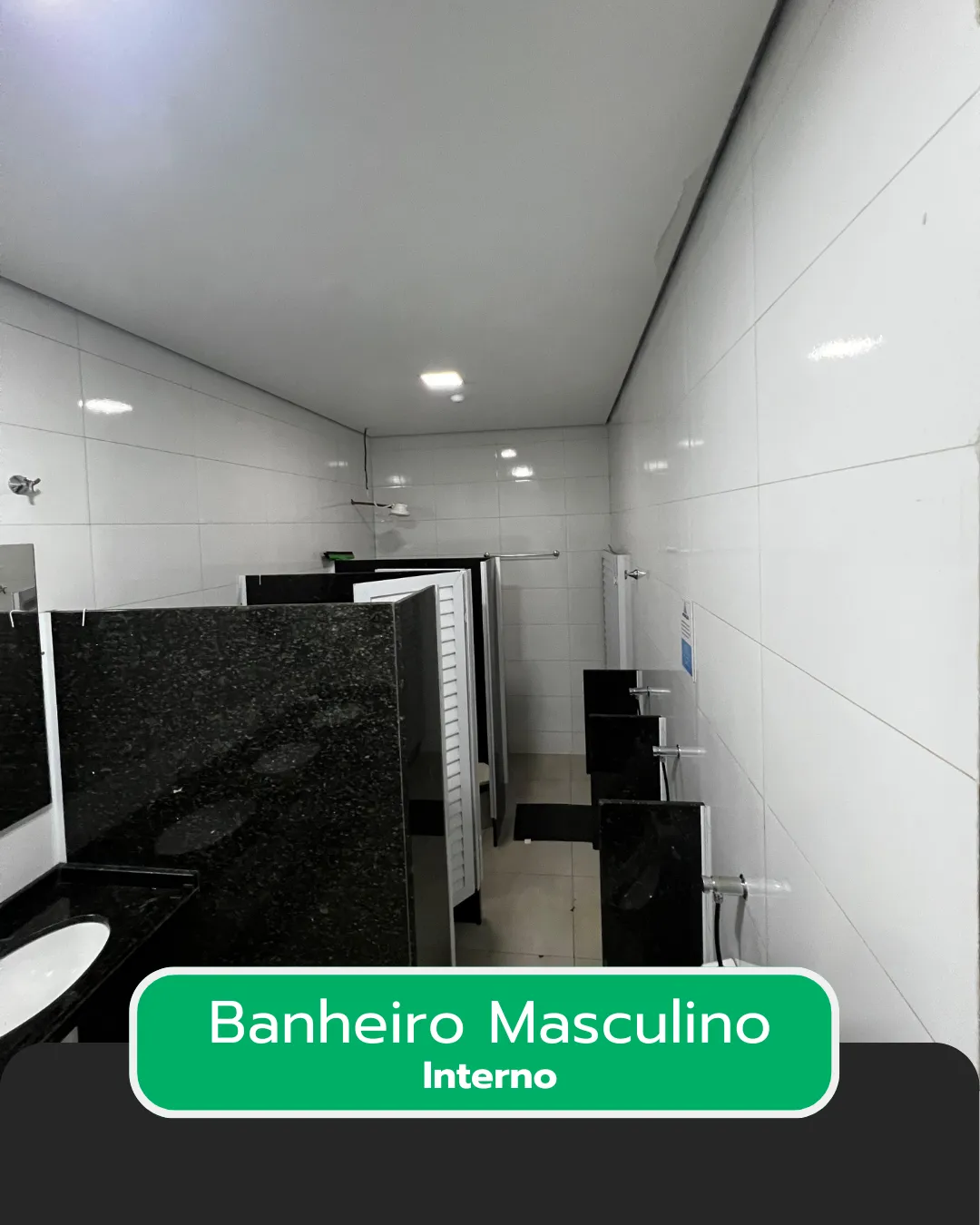 Banheiro Masculino - Interior com acabamento premium